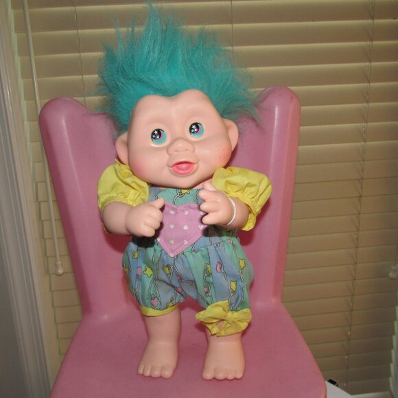 Vintage 1991 Magic Trolls Doll by Applause – Teal Hair, Moon & Stars Eyes –Rare - Picture 2 of 8
